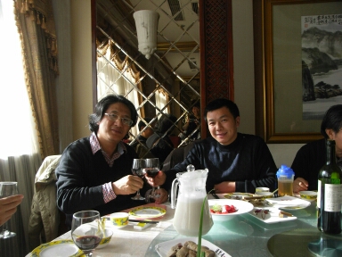与郑院长把酒言欢